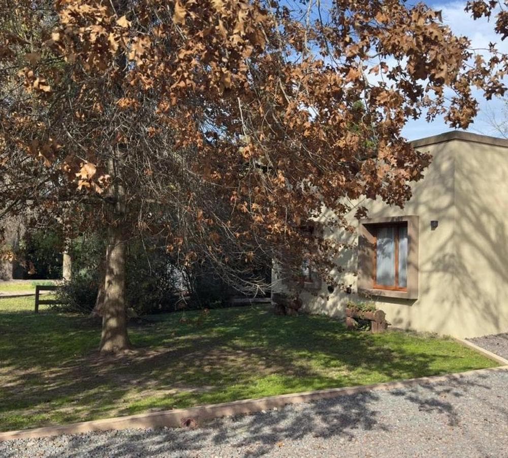 House for sale in Lomas de San Francisco, 1,500 m² lot.