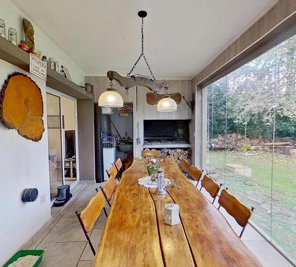 House for sale in Lomas de San Francisco, 1,500 m² lot.