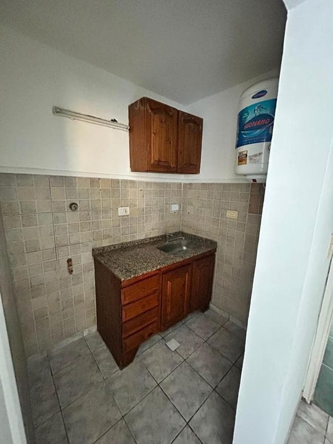 Office for rent in downtown Moreno