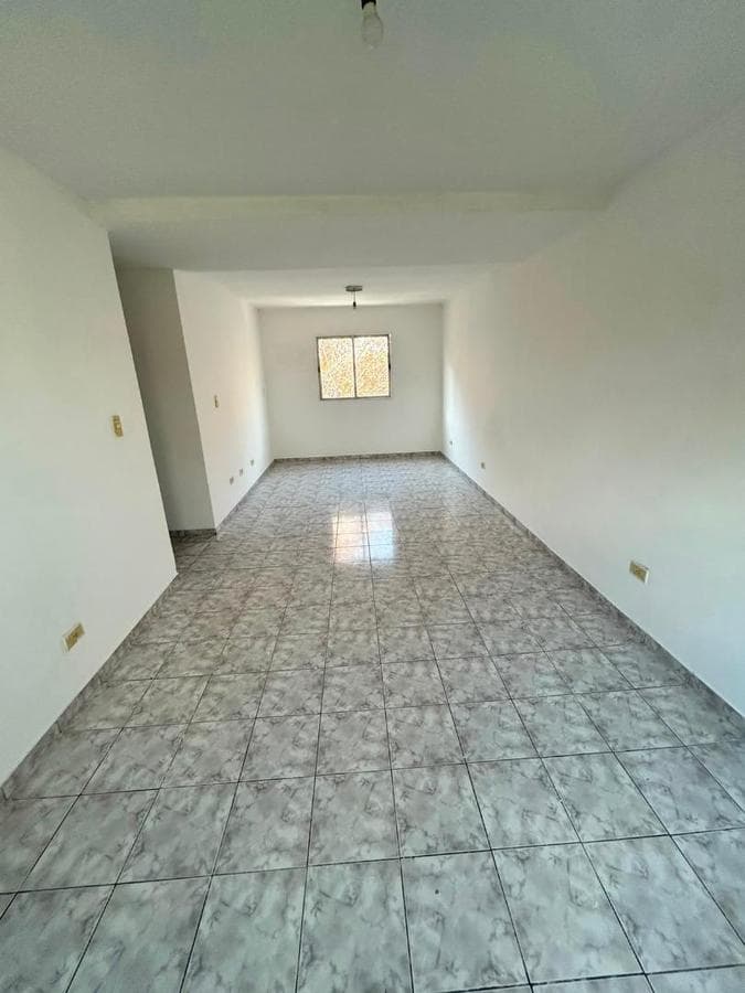 Office for rent in downtown Moreno