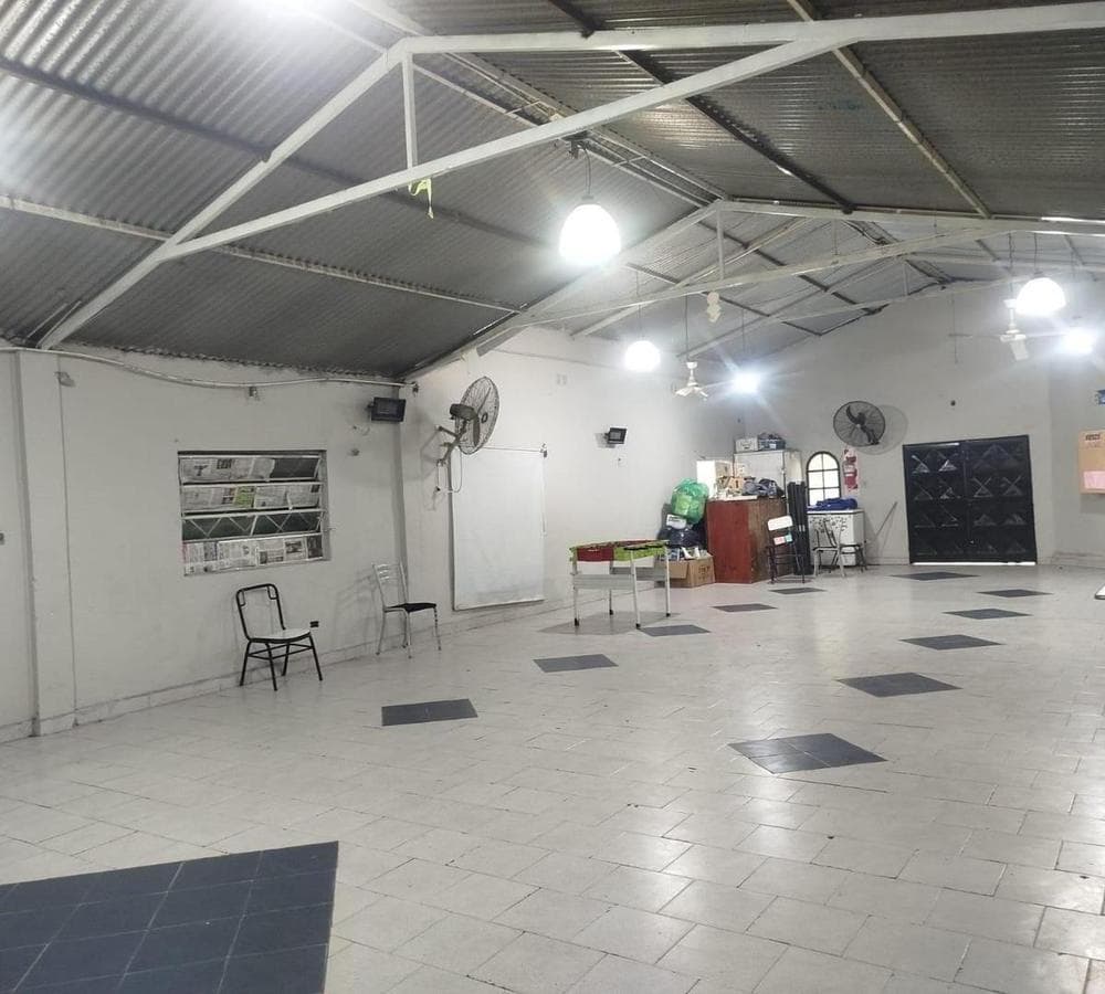 WAREHOUSE FOR SALE, QUALIFIES FOR FINANCING, IN PASO DEL REY
