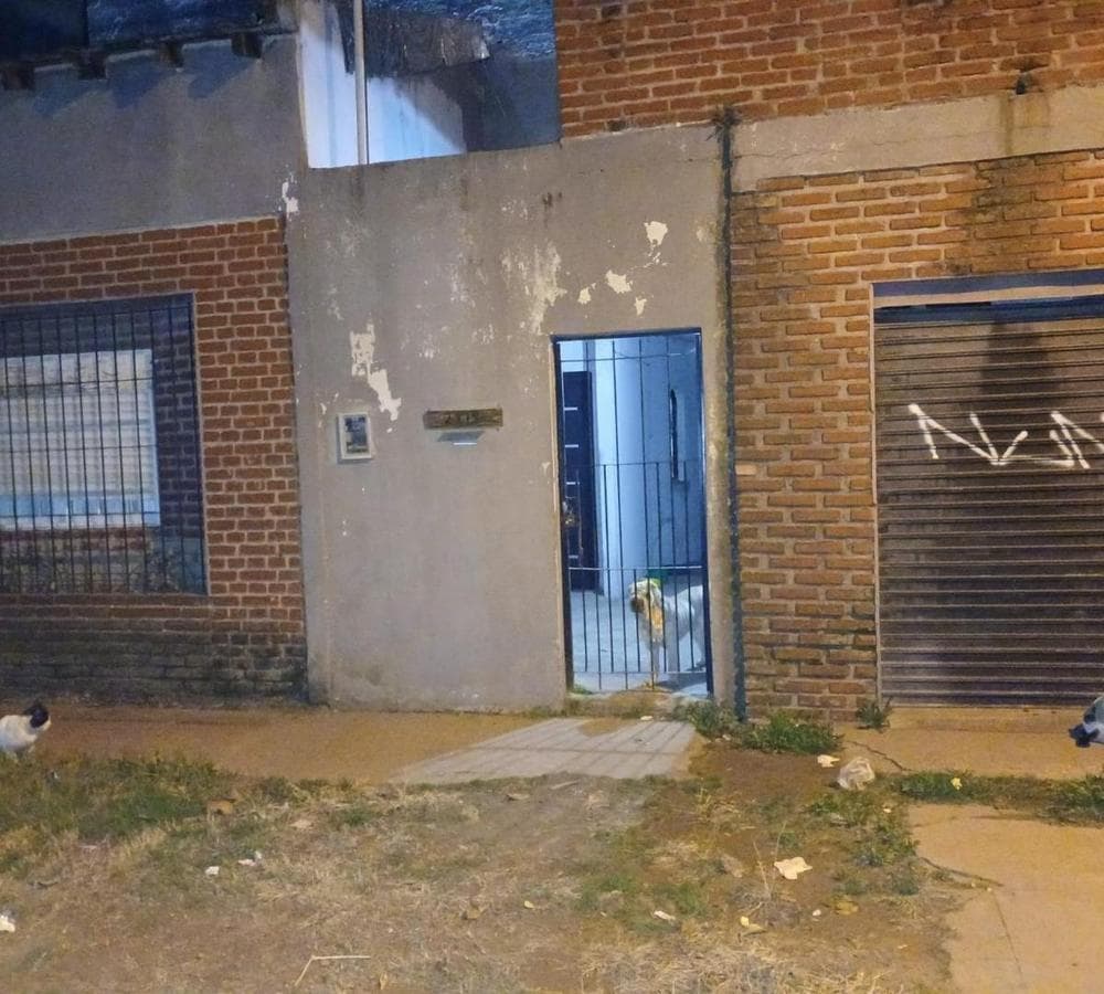 Opportunity: 3 fully finished homes + 1 commercial space