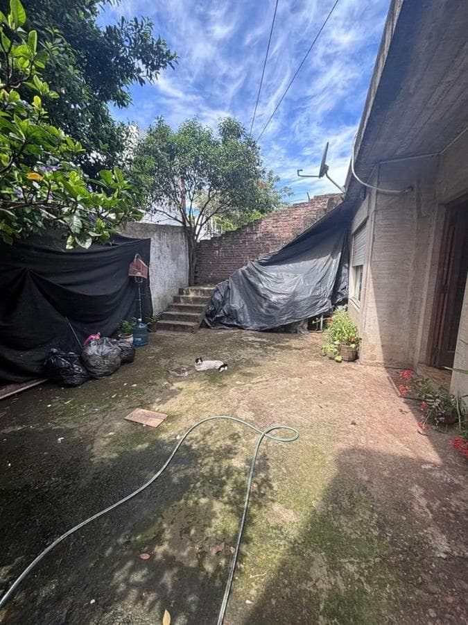 SPACIOUS, EXCELLENT HOME, IDEAL FOR A PEACEFUL LIFESTYLE