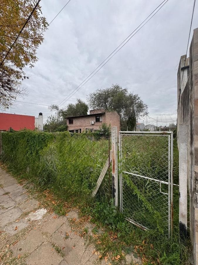 LAND FOR SALE IN DOWNTOWN LUJÁN—EXCELLENT LOCATION