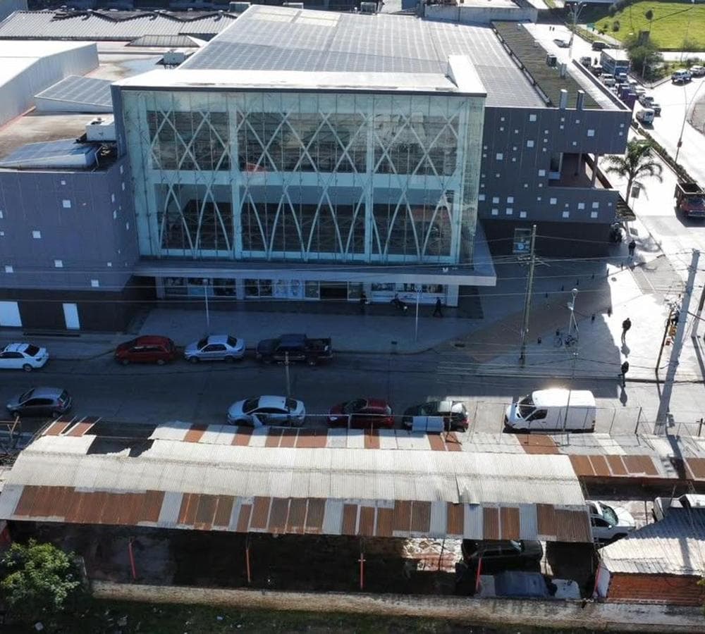 LOT FOR SALE IN THE CENTRAL AREA OF MORENO, VICTORIA