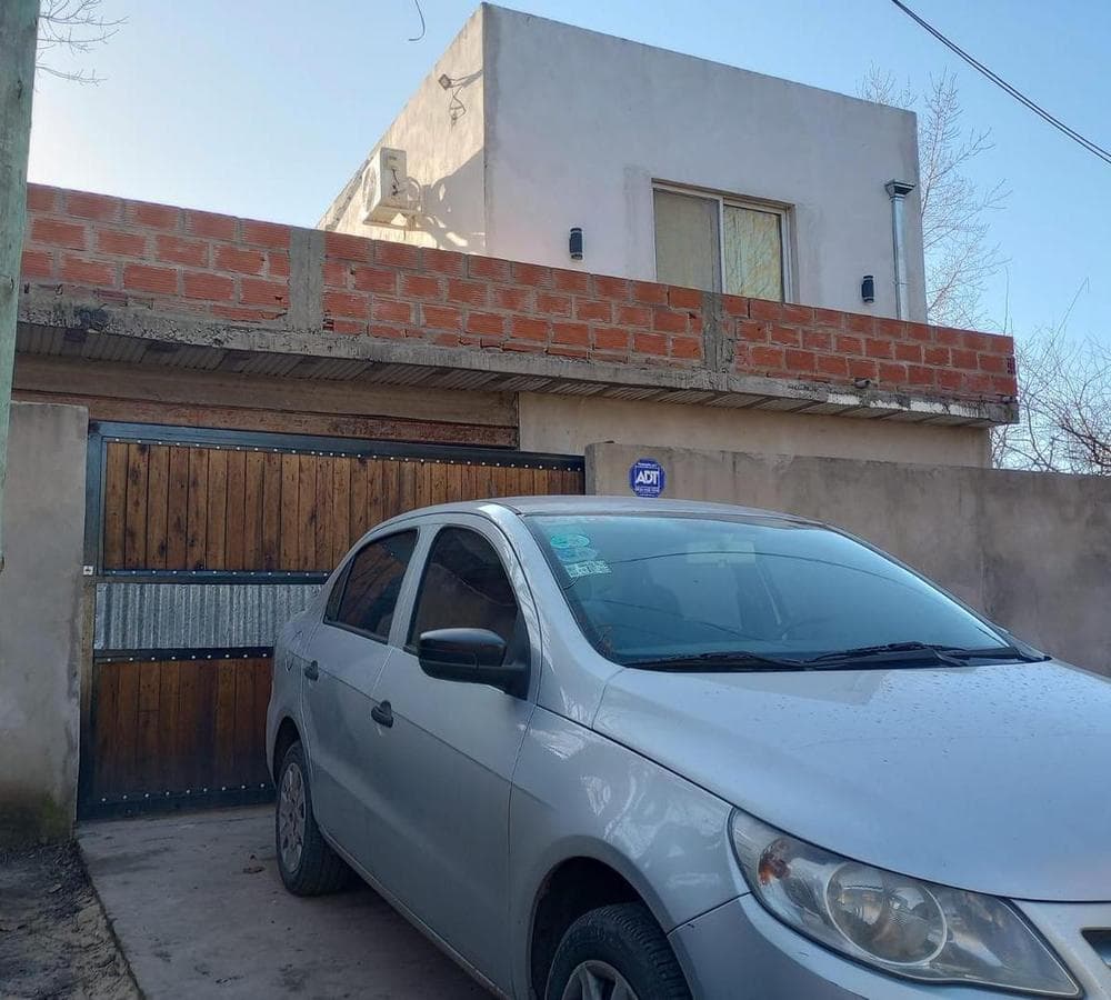 Great Opportunity: House Under Construction in Malvinas
