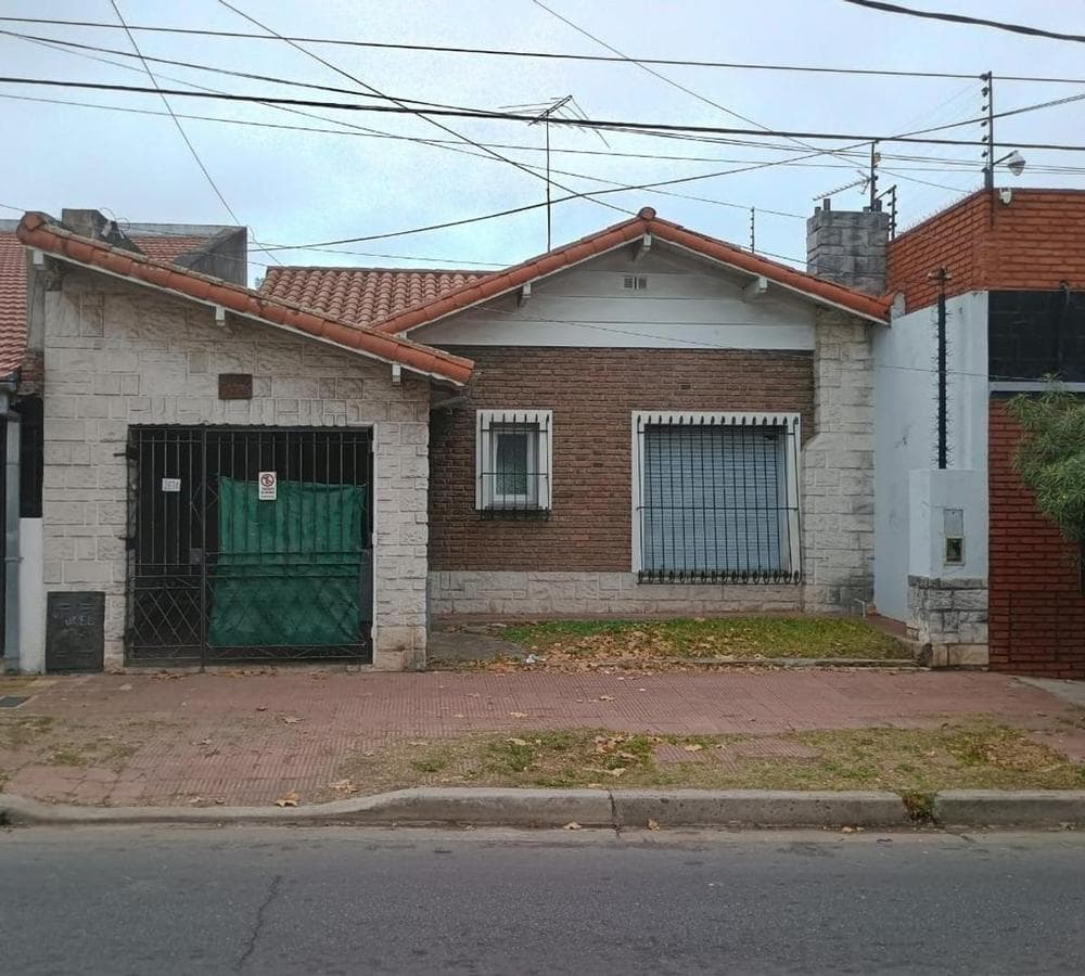 Chalet for sale in San Martin B.