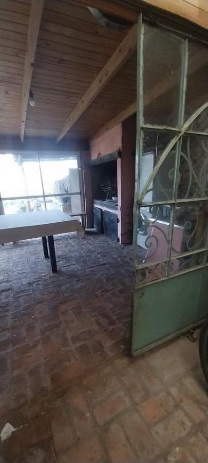HOUSE IN THE VALLE VIEJO NEIGHBORHOOD - SAN EMILIO, LUJAN