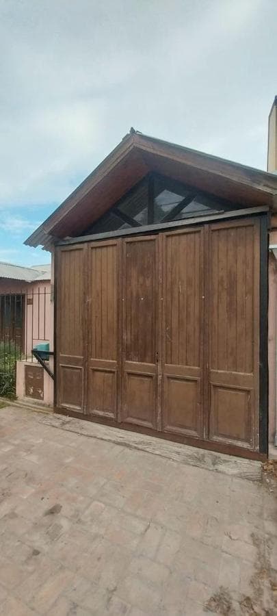 HOUSE IN THE VALLE VIEJO NEIGHBORHOOD - SAN EMILIO, LUJAN