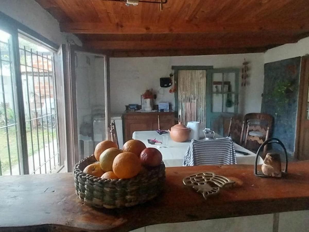 HOUSE IN THE VALLE VIEJO NEIGHBORHOOD - SAN EMILIO, LUJAN