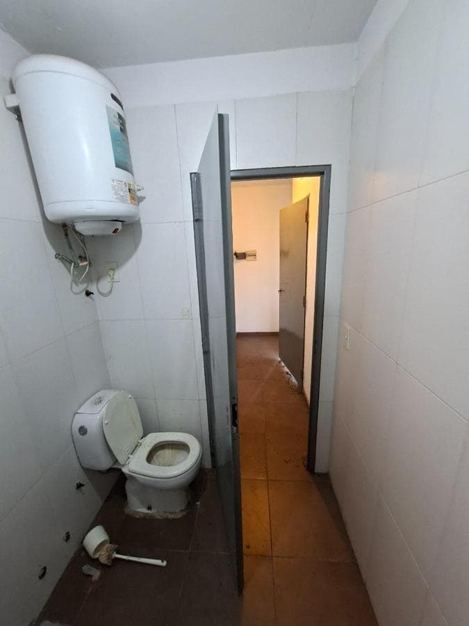 RENTAL: LARGE PLOT OF LAND IN DOWNTOWN MORÓN