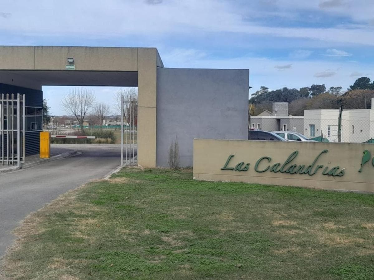 OPPORTUNITY: 10,000 USS + INSTALLMENTS "LAS CALANDRIAS" CARDALES