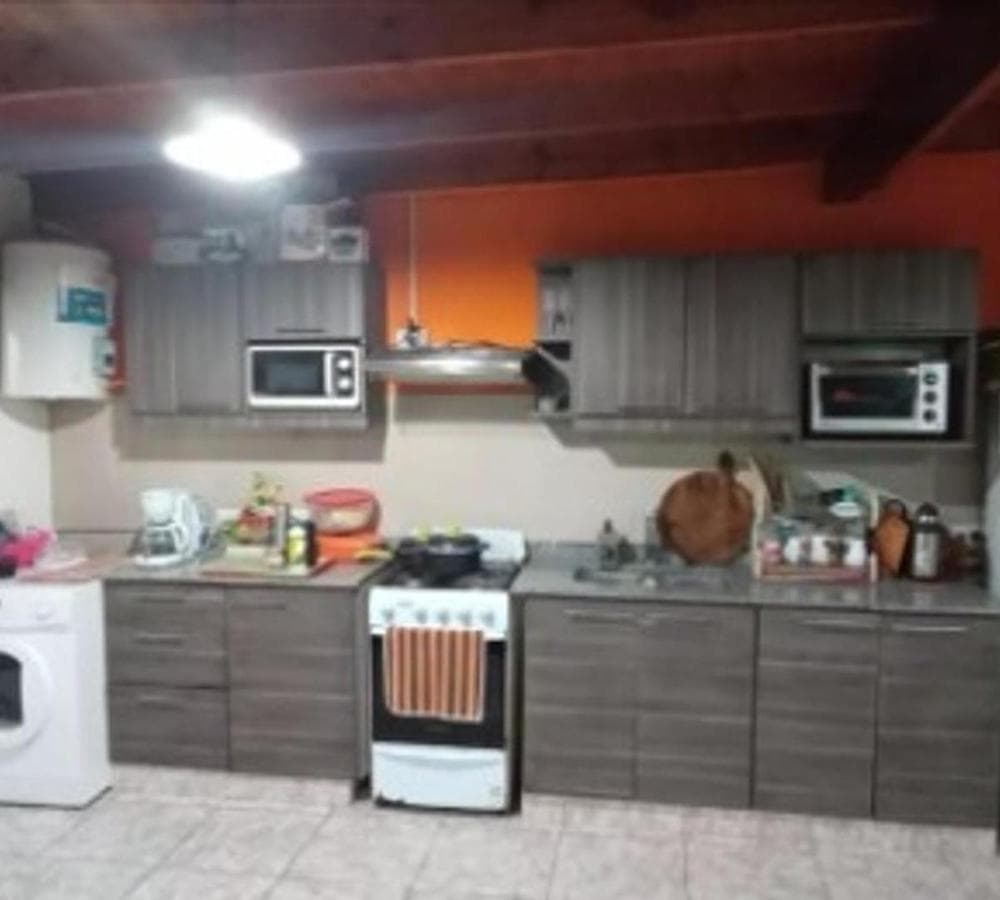 3-ROOM HOUSE FOR SALE IN LA REJA