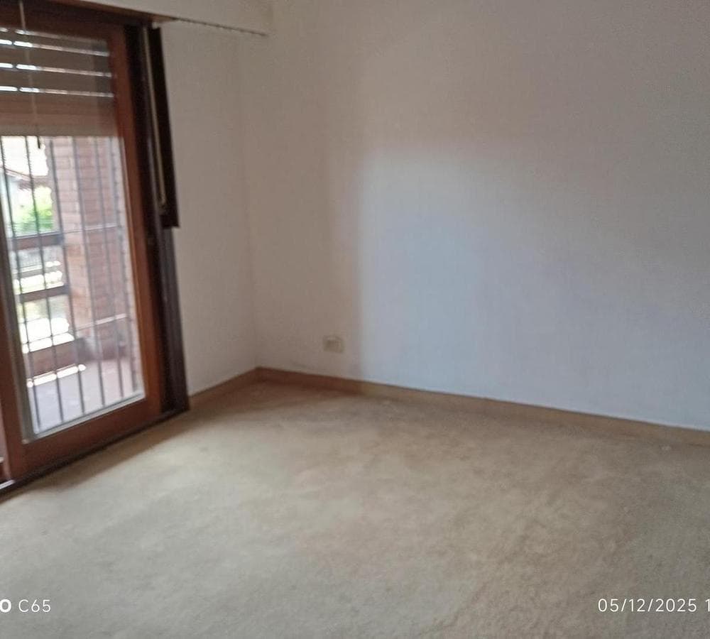 PH FOR SALE IN THE JOSE LEON SUAREZ BLOCK