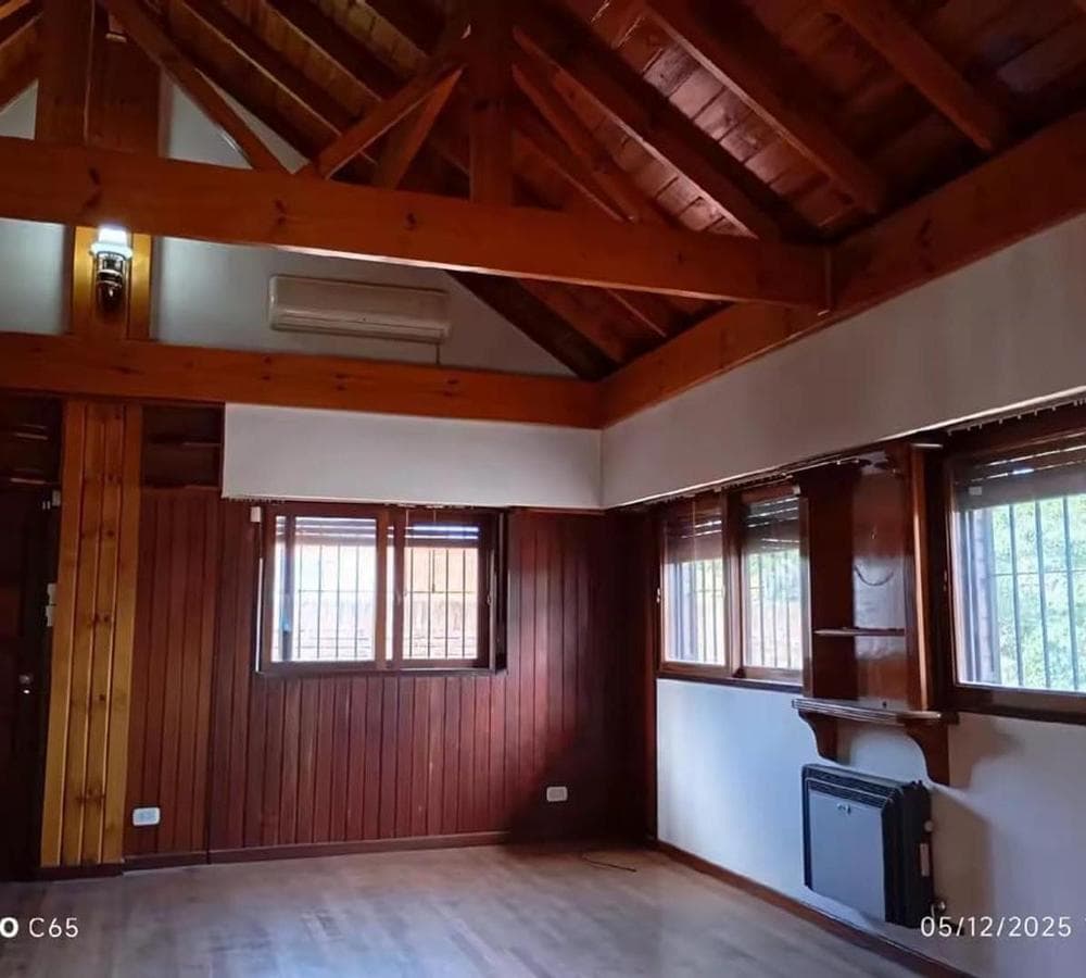 PH FOR SALE IN THE JOSE LEON SUAREZ BLOCK