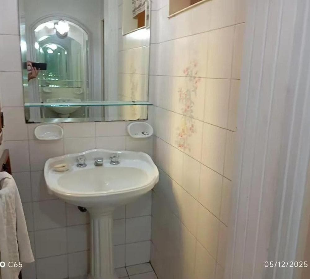 PH FOR SALE IN THE JOSE LEON SUAREZ BLOCK
