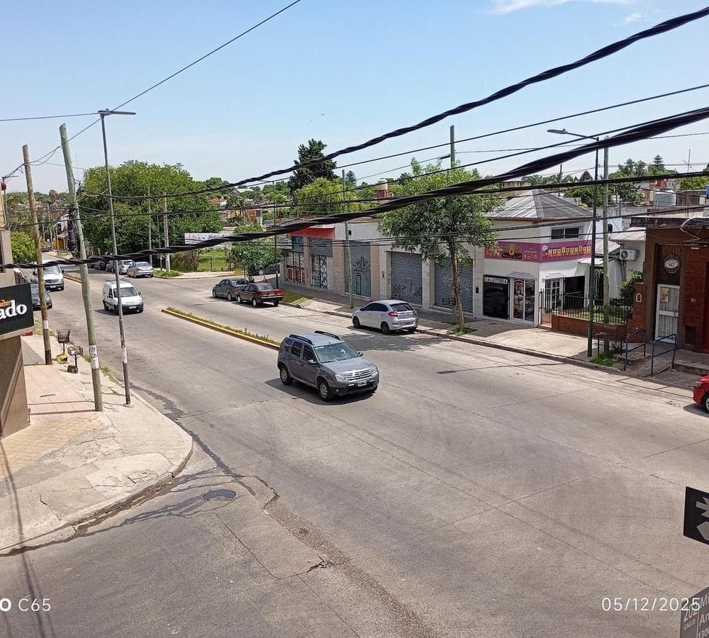 PH FOR SALE IN THE JOSE LEON SUAREZ BLOCK