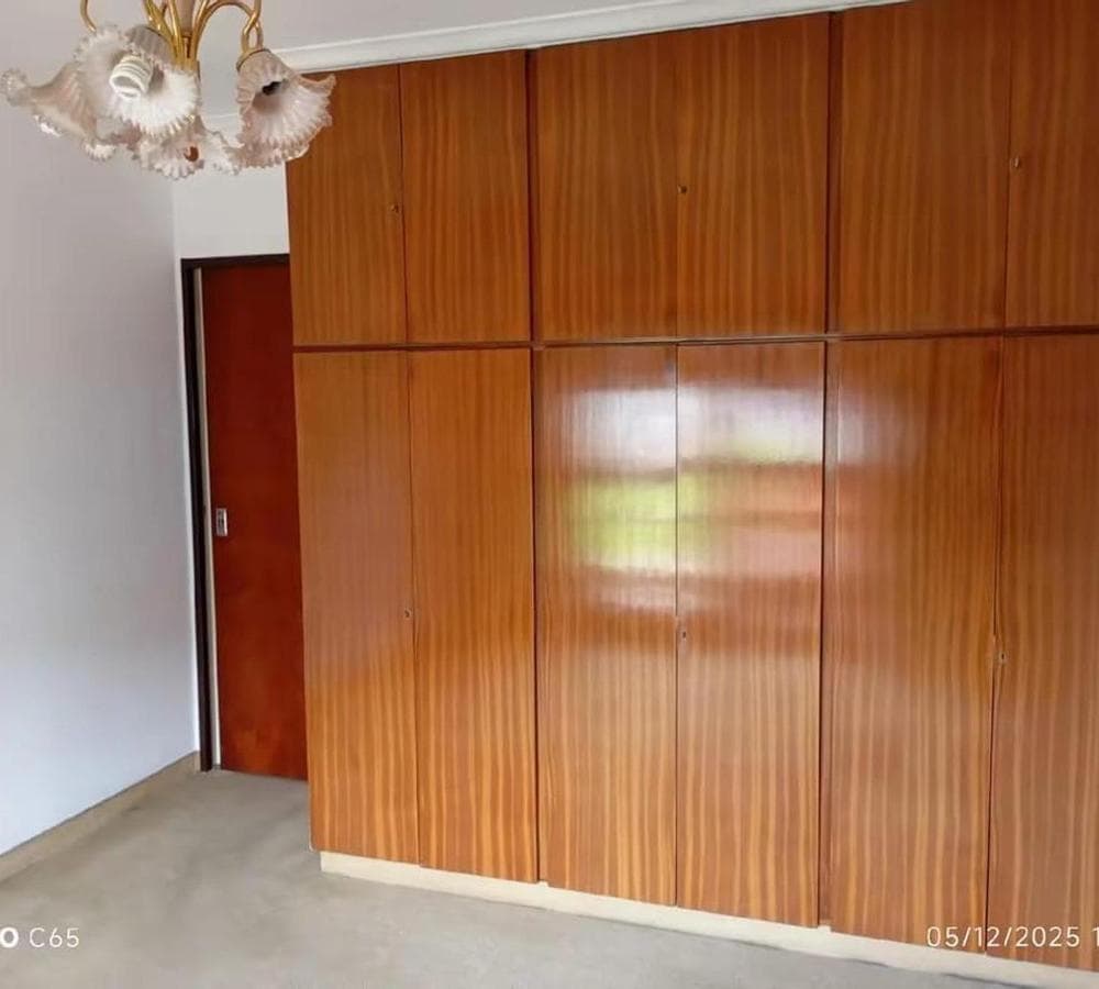 PH FOR SALE IN THE JOSE LEON SUAREZ BLOCK