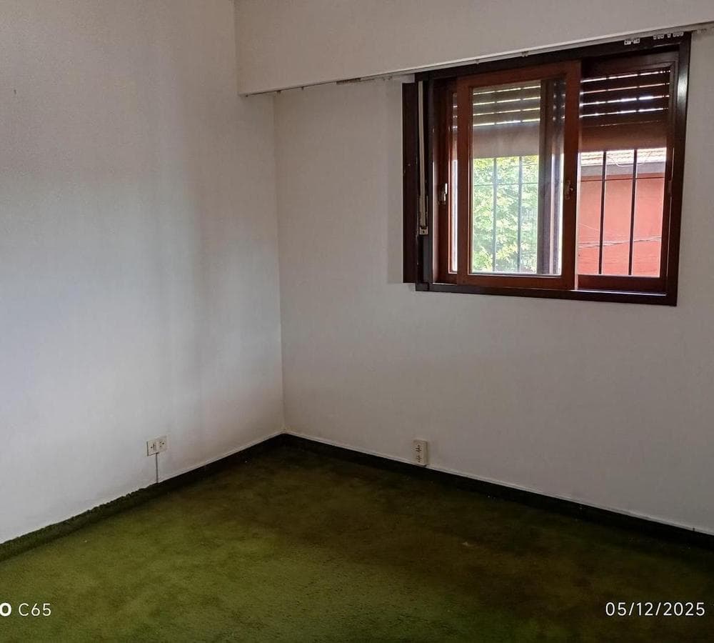 PH FOR SALE IN THE JOSE LEON SUAREZ BLOCK