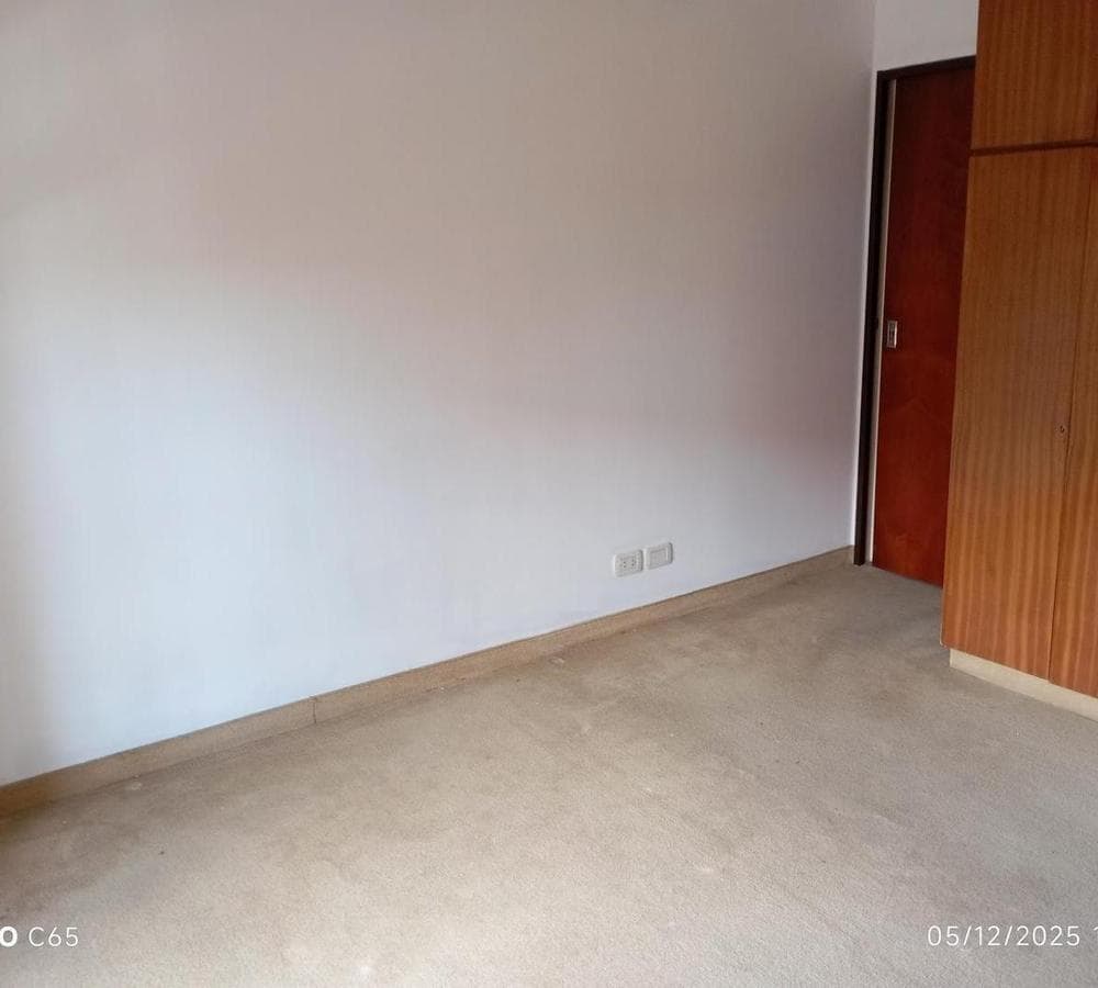 PH FOR SALE IN THE JOSE LEON SUAREZ BLOCK