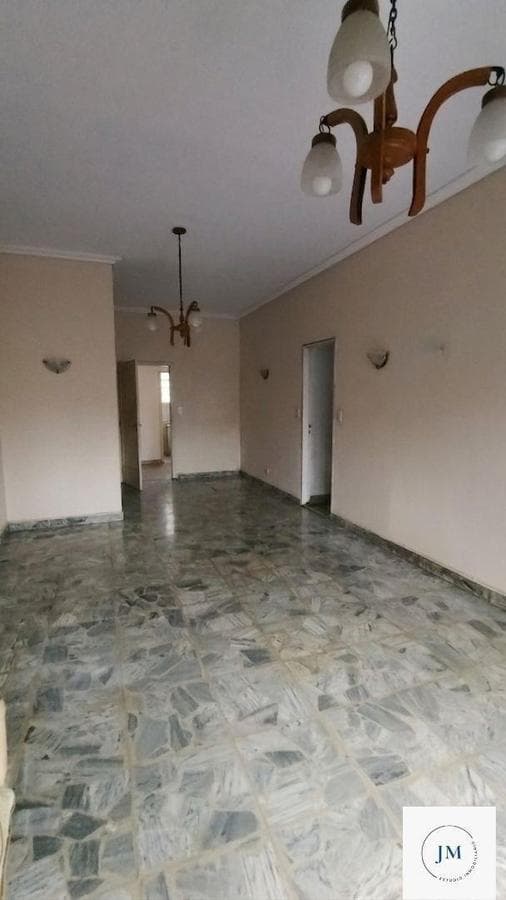 FOR SALE IN CASTELAR: 3-Bedroom, 2 Patios, BBQ, Balcony, Terrace