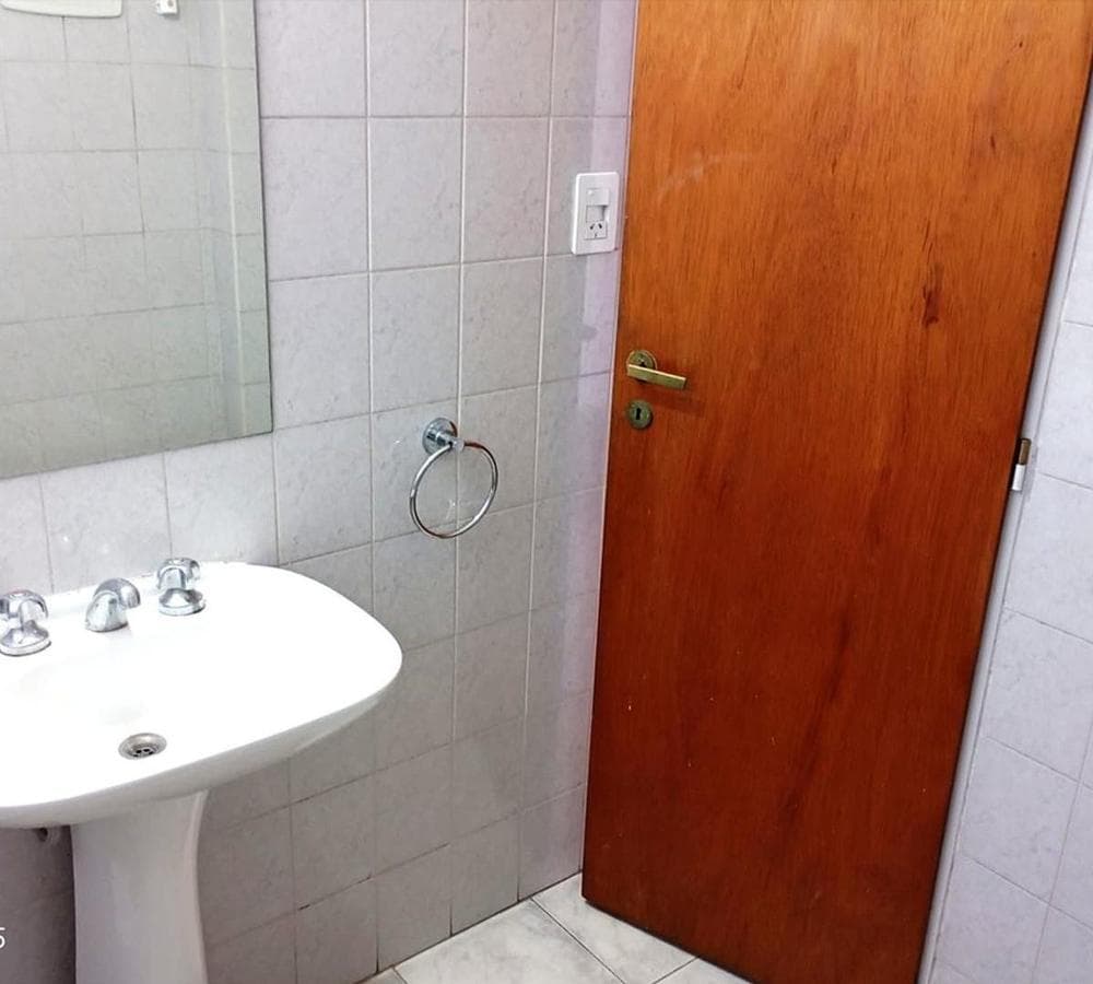 FOR SALE: 2-ROOM APARTMENT IN LINIERS