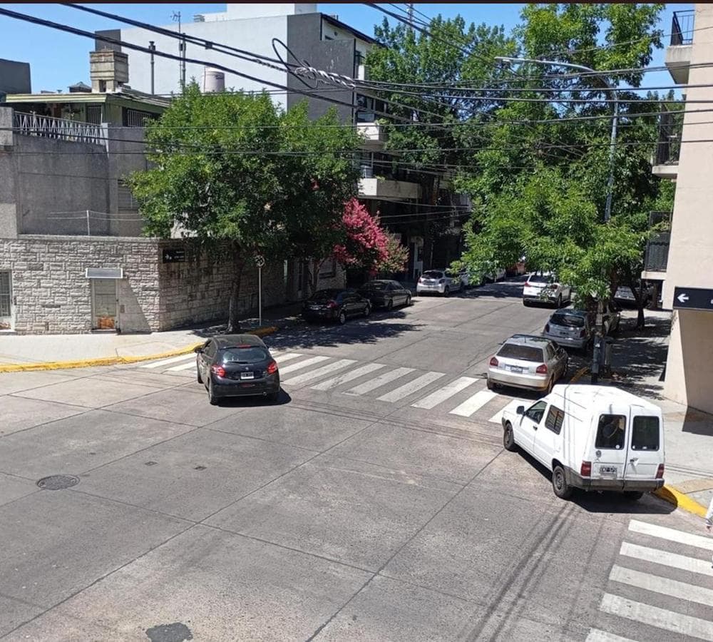 FOR SALE: 2-ROOM APARTMENT IN LINIERS