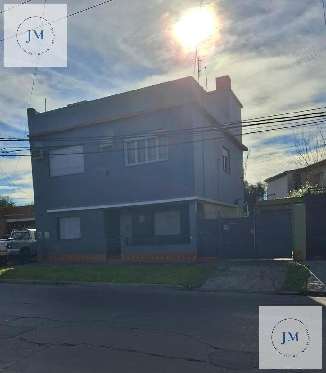 HOME FOR SALE - MULTIFAMILY. GREAT OPPORTUNITY.