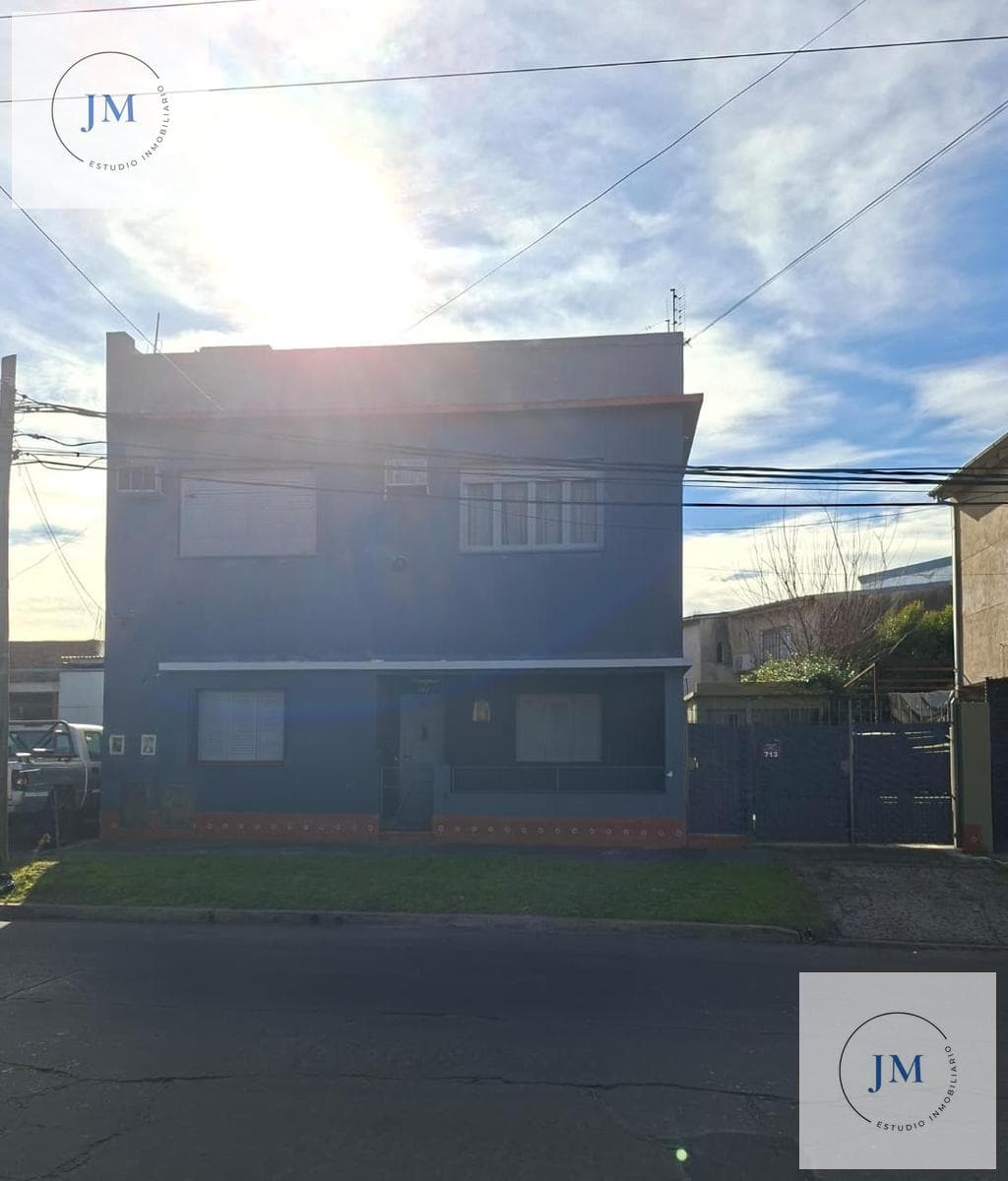 HOME FOR SALE - MULTIFAMILY. GREAT OPPORTUNITY.