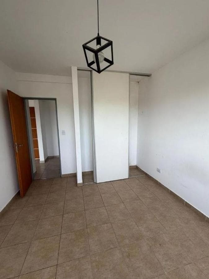 APARTMENT FOR SALE: SPACIOUS AND VERY BRIGHT IN ZOGBA