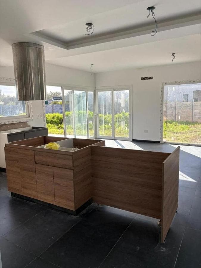HOUSE FOR SALE IN THE SANTA INES NEIGHBORHOOD OF CANNING