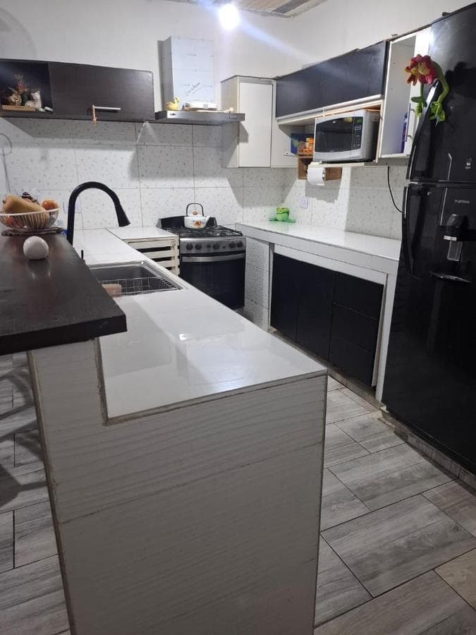 4-ROOM HOUSE FOR SALE IN LONGCHAMPS