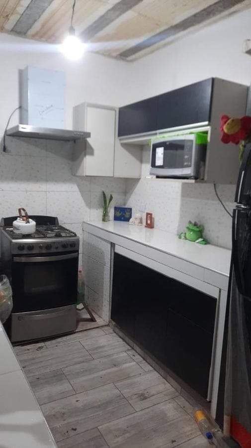 4-ROOM HOUSE FOR SALE IN LONGCHAMPS