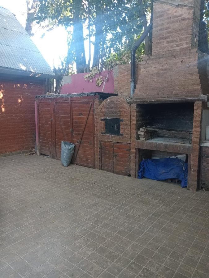 COTTAGE-STYLE HOUSE FOR SALE IN THE LAS ACACIAS GATED COMMUNITY, LA REJA
