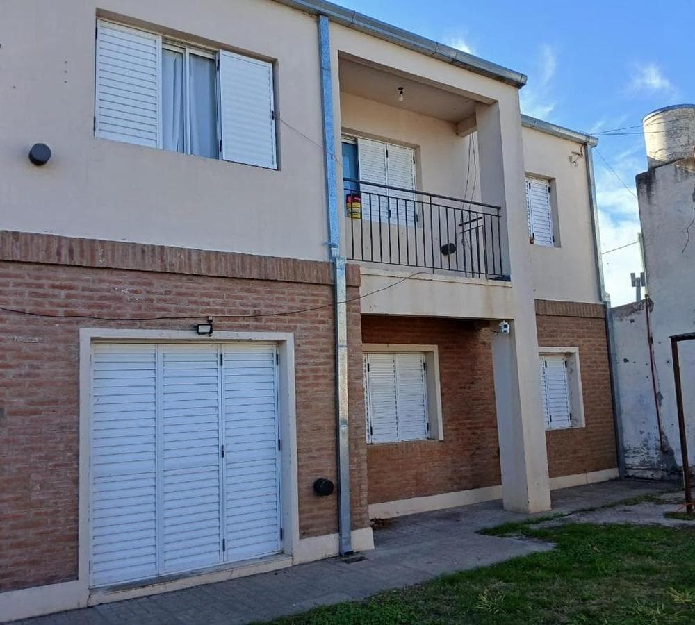 "COMPLEX + HOUSE ON THE SAME LOT IN CHIVILCOY"