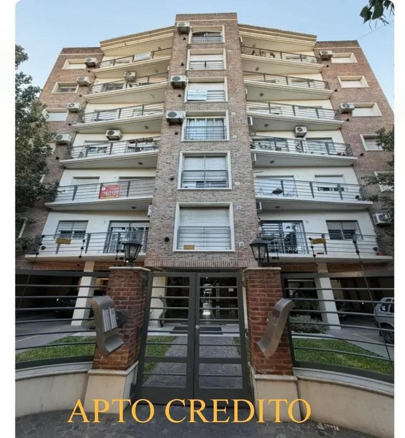 ONE-ROOM APARTMENT IN MORÓN SUR