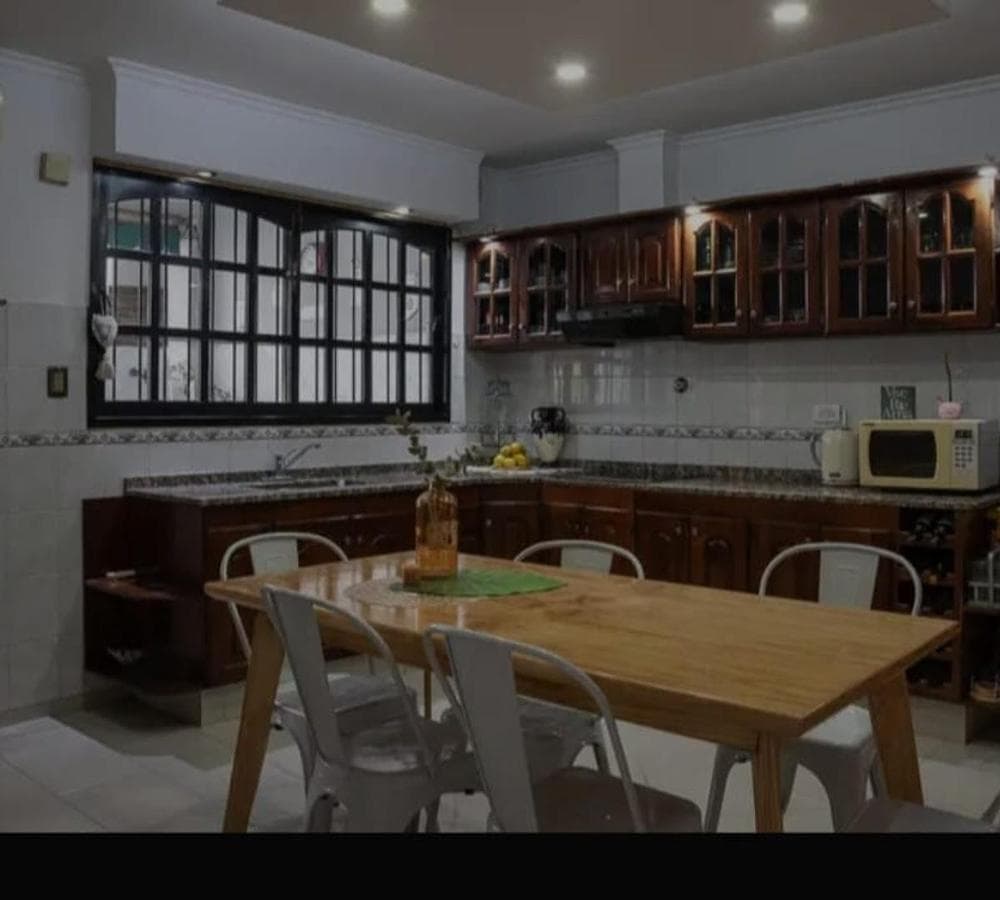BEAUTIFUL 5-ROOM HOUSE IN PASO DEL REY