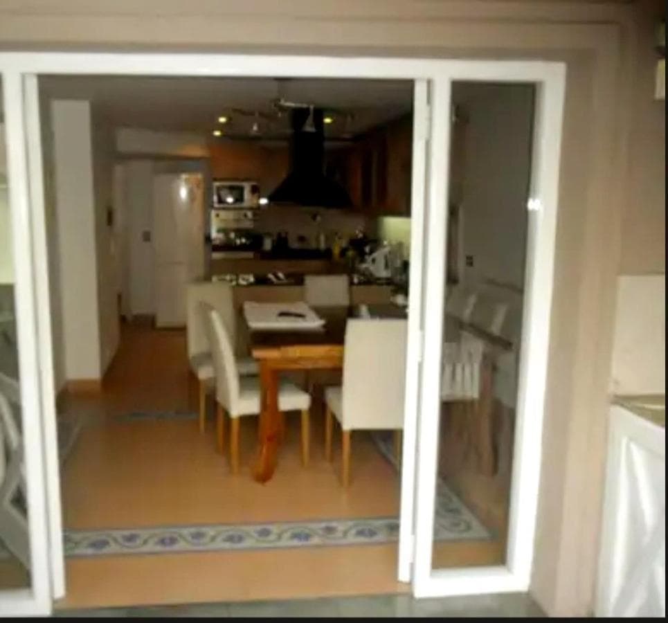 4-bedroom chalet with garage, Haedo Chico