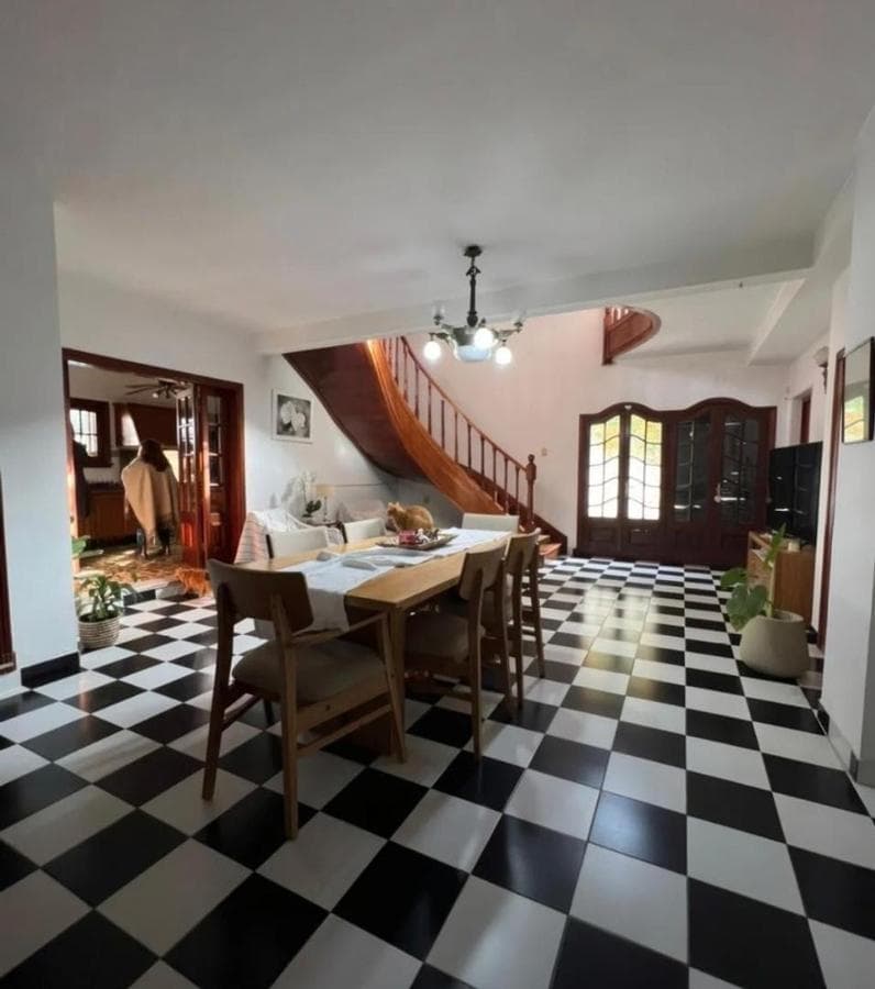 HOUSE FOR SALE