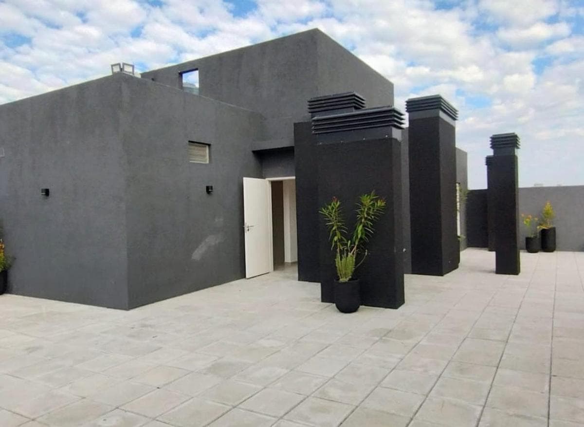 BRAND-NEW STUDIO APARTMENT FOR SALE IN DOWNTOWN MORENO