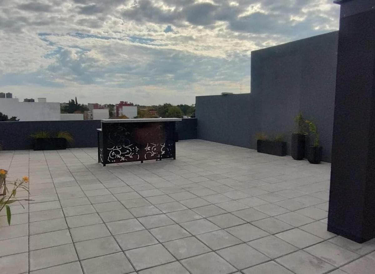 BRAND-NEW STUDIO APARTMENT FOR SALE IN DOWNTOWN MORENO