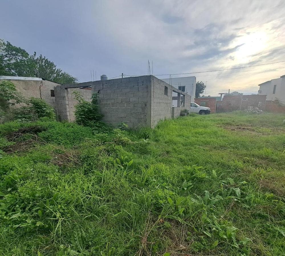 LAND FOR SALE IN THE LA FIACA NEIGHBORHOOD IN MORENO