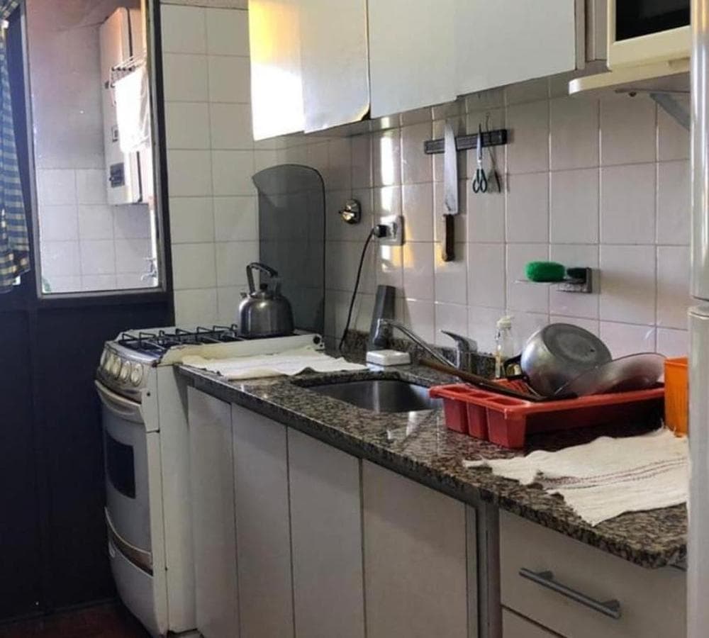 SPACIOUS APARTMENT IN A GREAT LOCATION