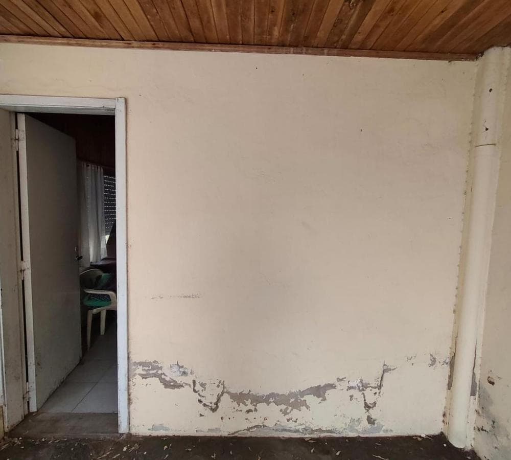 HOUSE FOR SALE: 5 ROOMS, DOWNTOWN LUJÁN