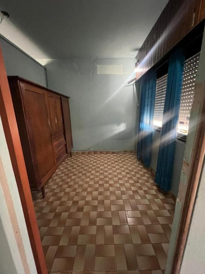 3-Bedroom, 3-Bathroom House in Morón