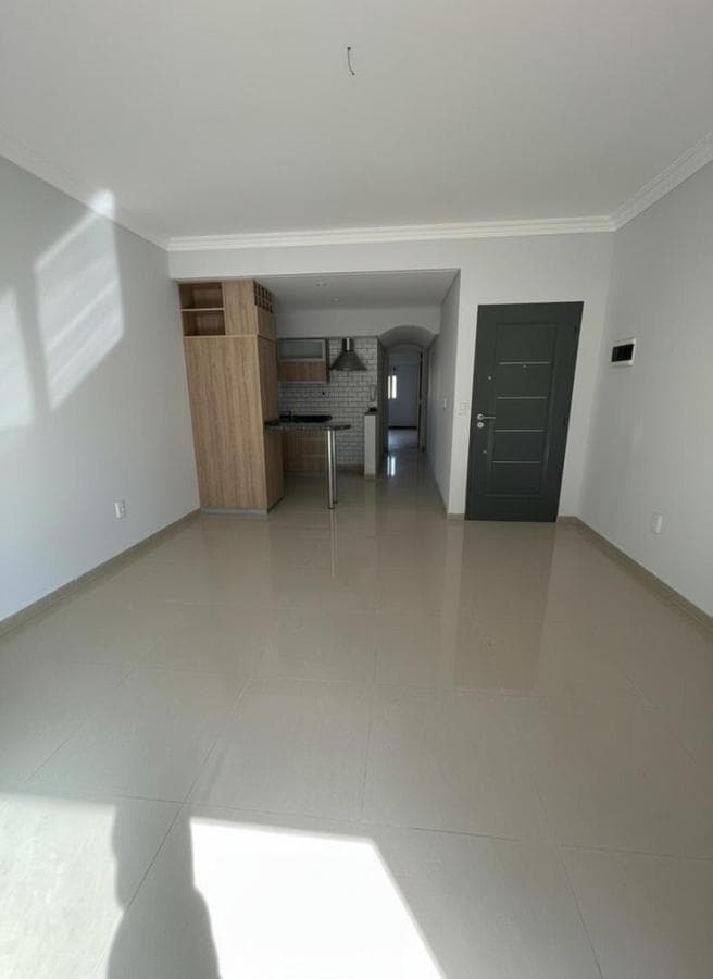 Brand-new 2-room apartment in Ramos Mejías