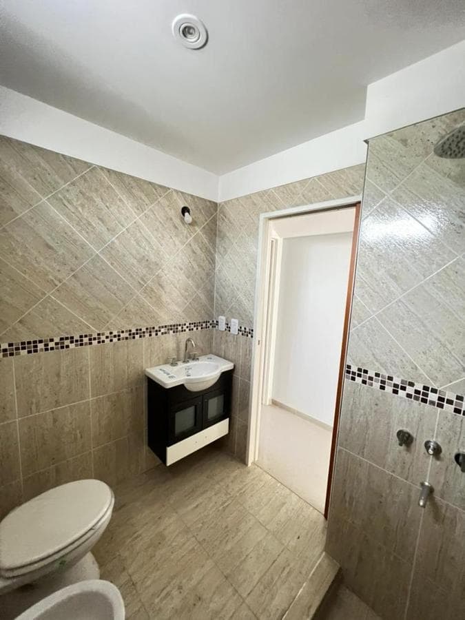 Brand-new 2-room apartment in Ramos Mejías