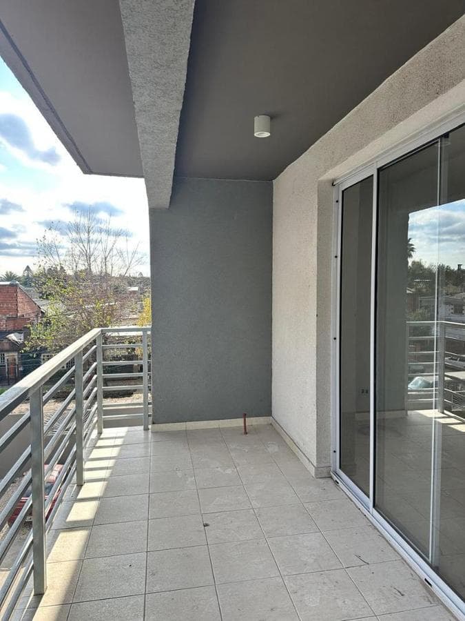 3-ROOM APARTMENT FOR SALE IN THE SOLARES COMPLEX IN MORENO