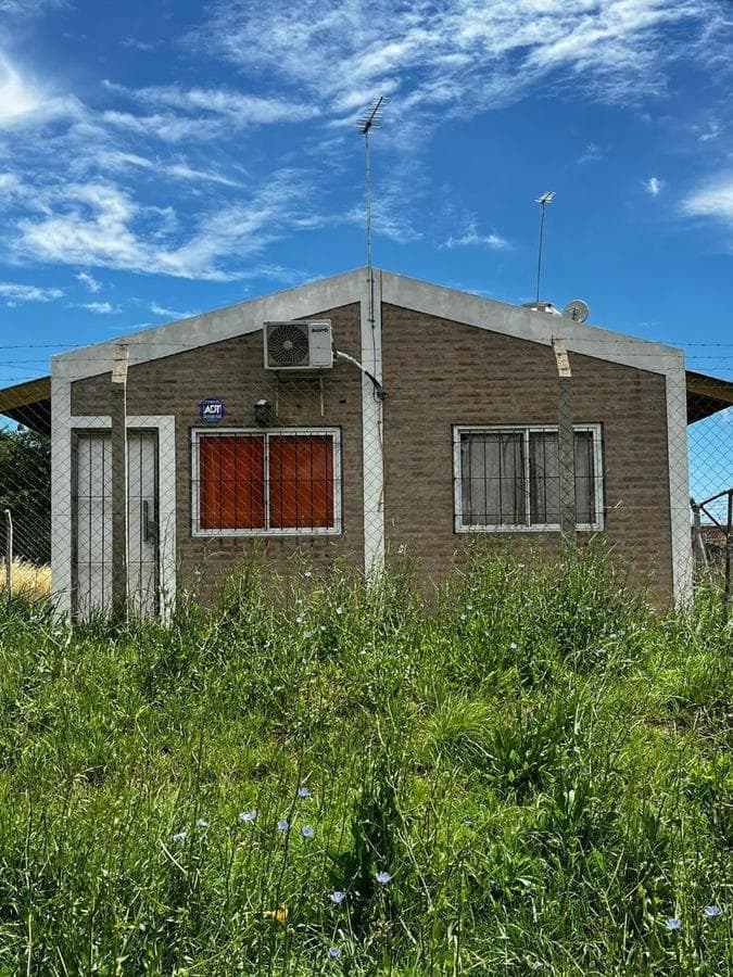2 HOUSES IN LUJAN