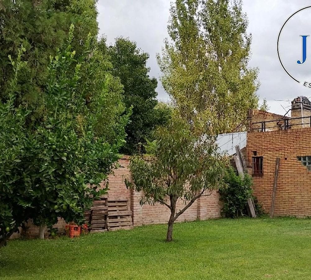 LAND FOR SALE IN PARQUE LELOIR (ALREADY LANDSCAPED)